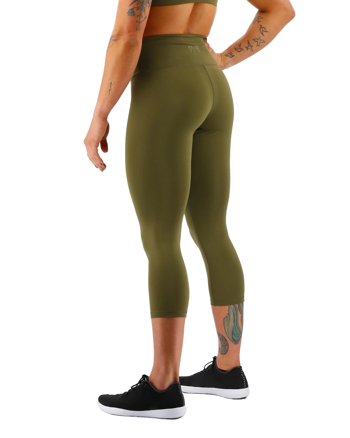 TYR Base Kinetic™ Women's High-Rise 3/4 Leggings - Solid - Image 4