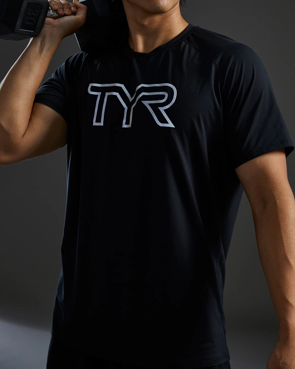 TYR ClimaDry™ Men's Raglan Big Logo Tech Tee - Solid - Image 7
