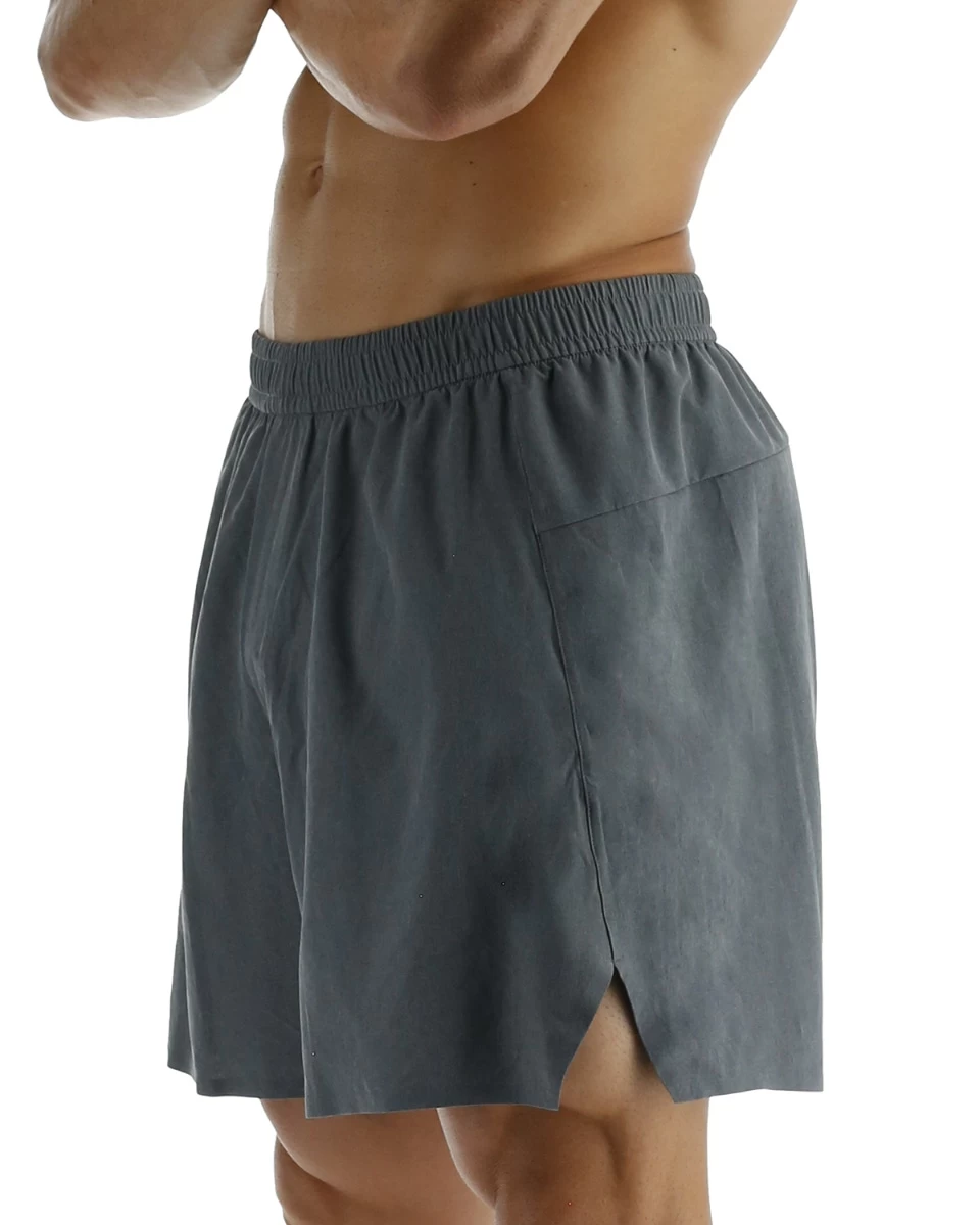 TYR Hydrosphere™ Men's Unlined 6" Momentum Shorts - Solid - Image 3